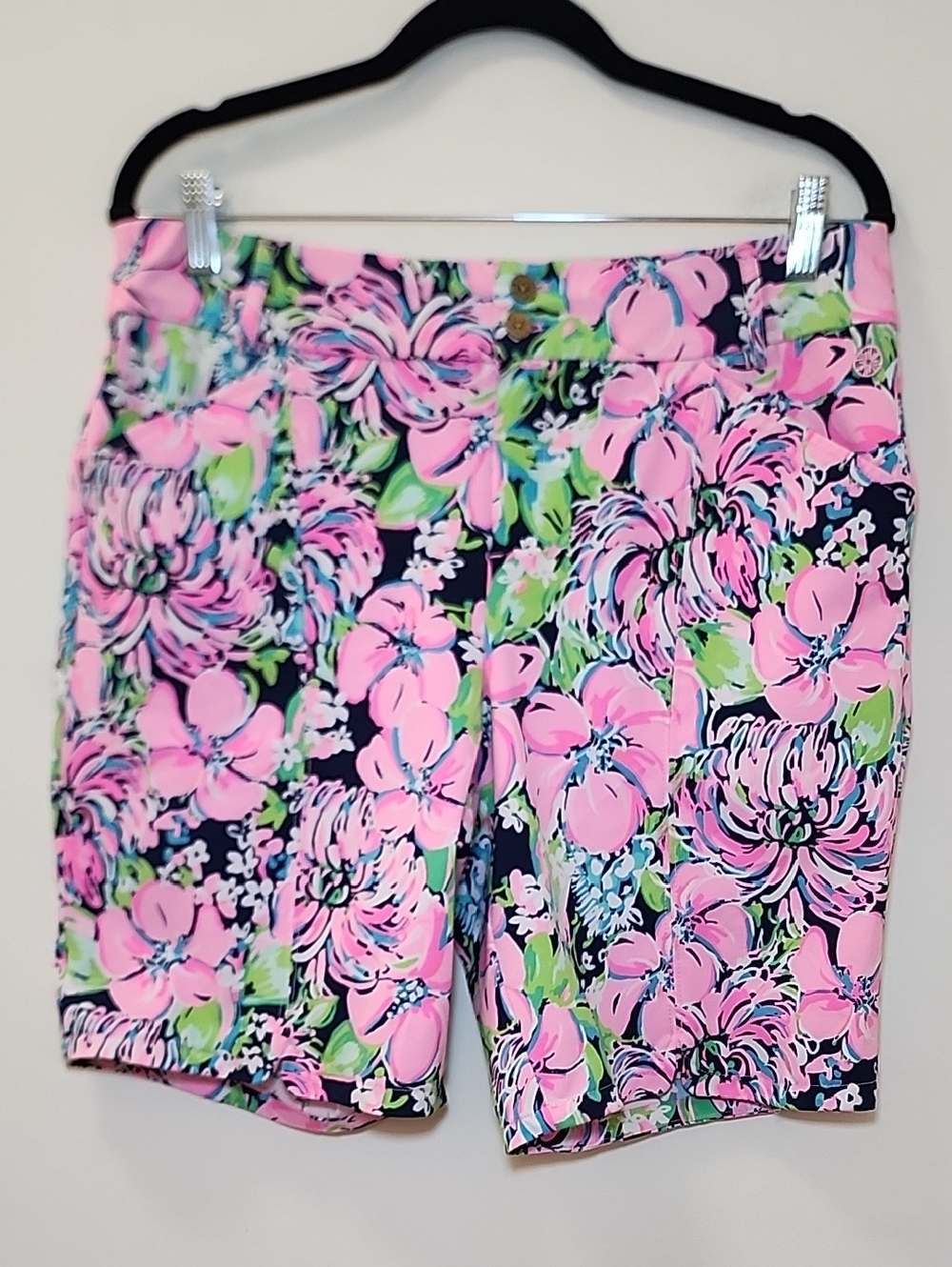 Lilly Pulitzer Luxletic Bettina UPF 50+ Navy Tall Order Bermuda Shorts Size 12 - Picture 3 of 16